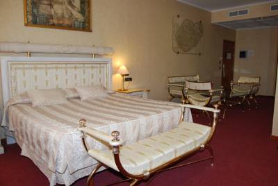 Villareal Palace Calig